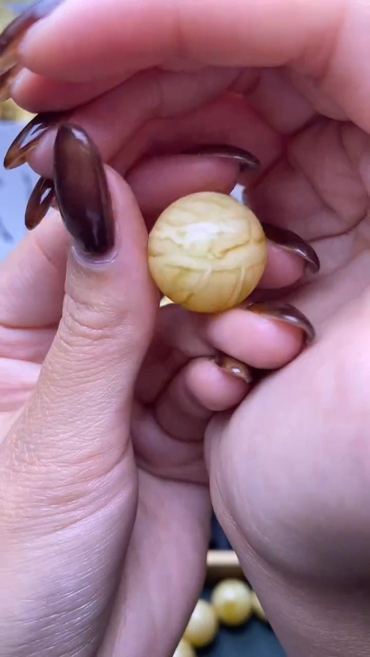 【闪购商品】琥珀裸石未镶嵌蜜蜡.89