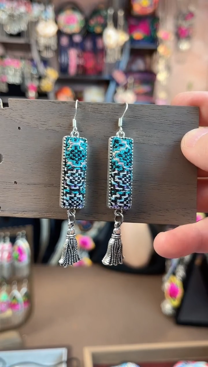 织绣民族风手工非遗老绣饰品615