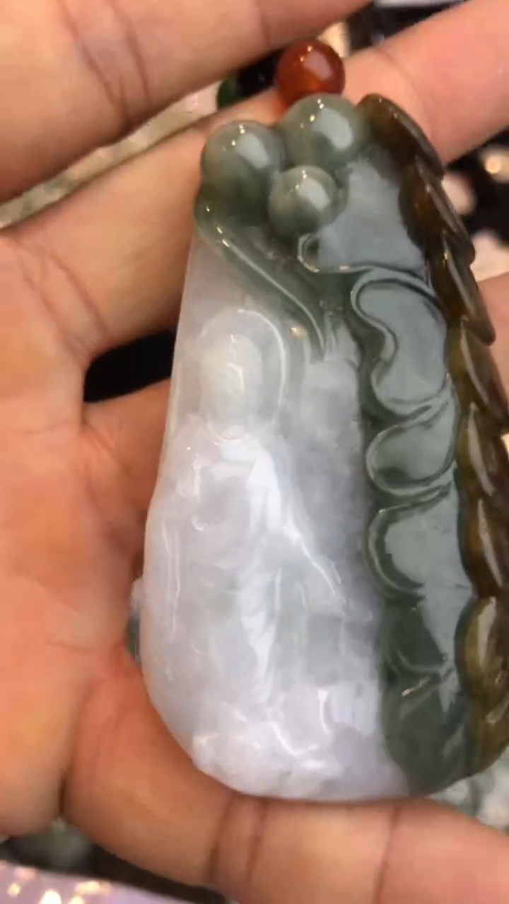 翡翠未镶嵌吊坠(不含链)双色挂件