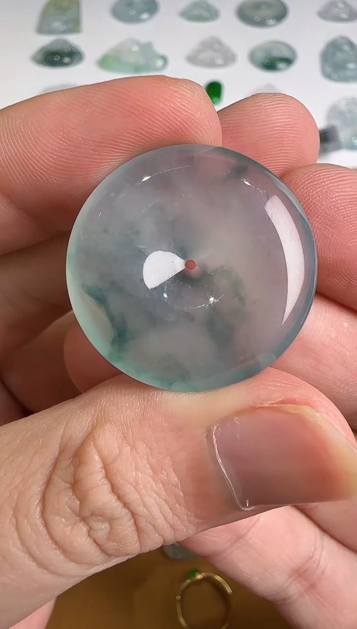 翡翠未镶嵌吊坠(不含链)平安扣