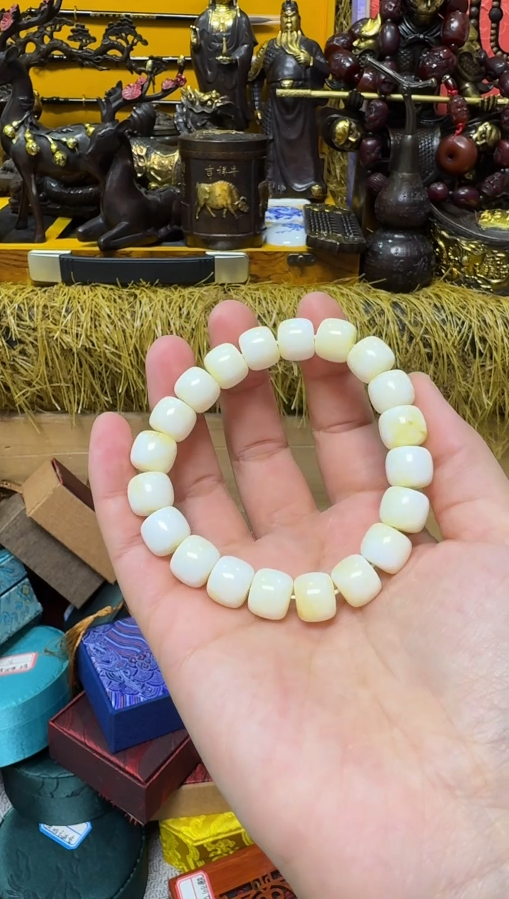 【闪购商品】蜜蜡颈饰未镶嵌艳艳专属精品链接74