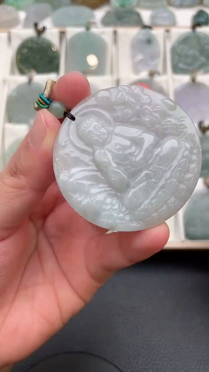 颈饰未镶嵌翡翠天然缅甸翡翠A货174