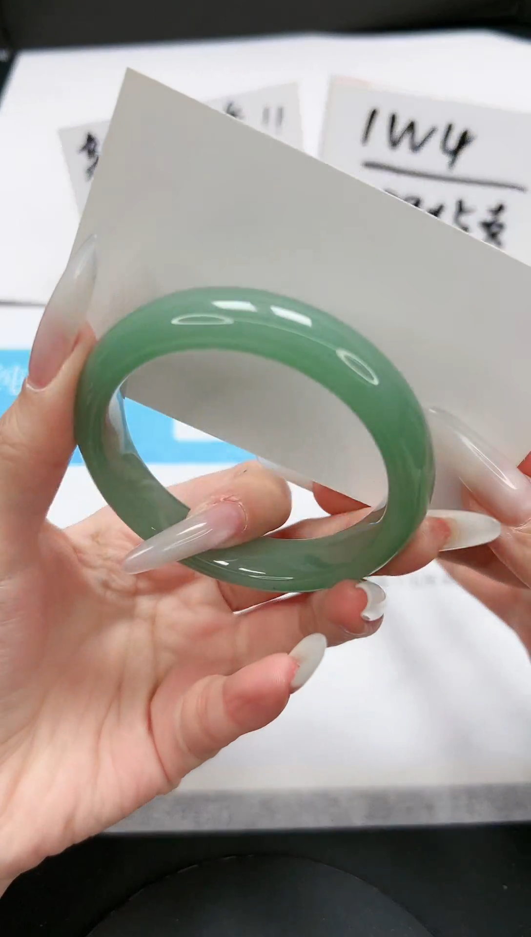 【闪购商品】石英质玉手镯未镶嵌A127-54.5-55