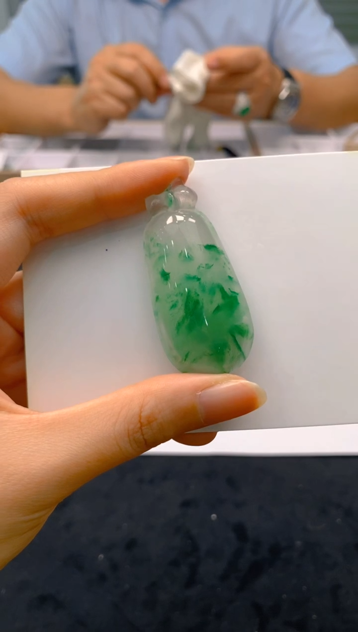 【闪购商品】石英质玉颈饰未镶嵌冰美人非洲翠191