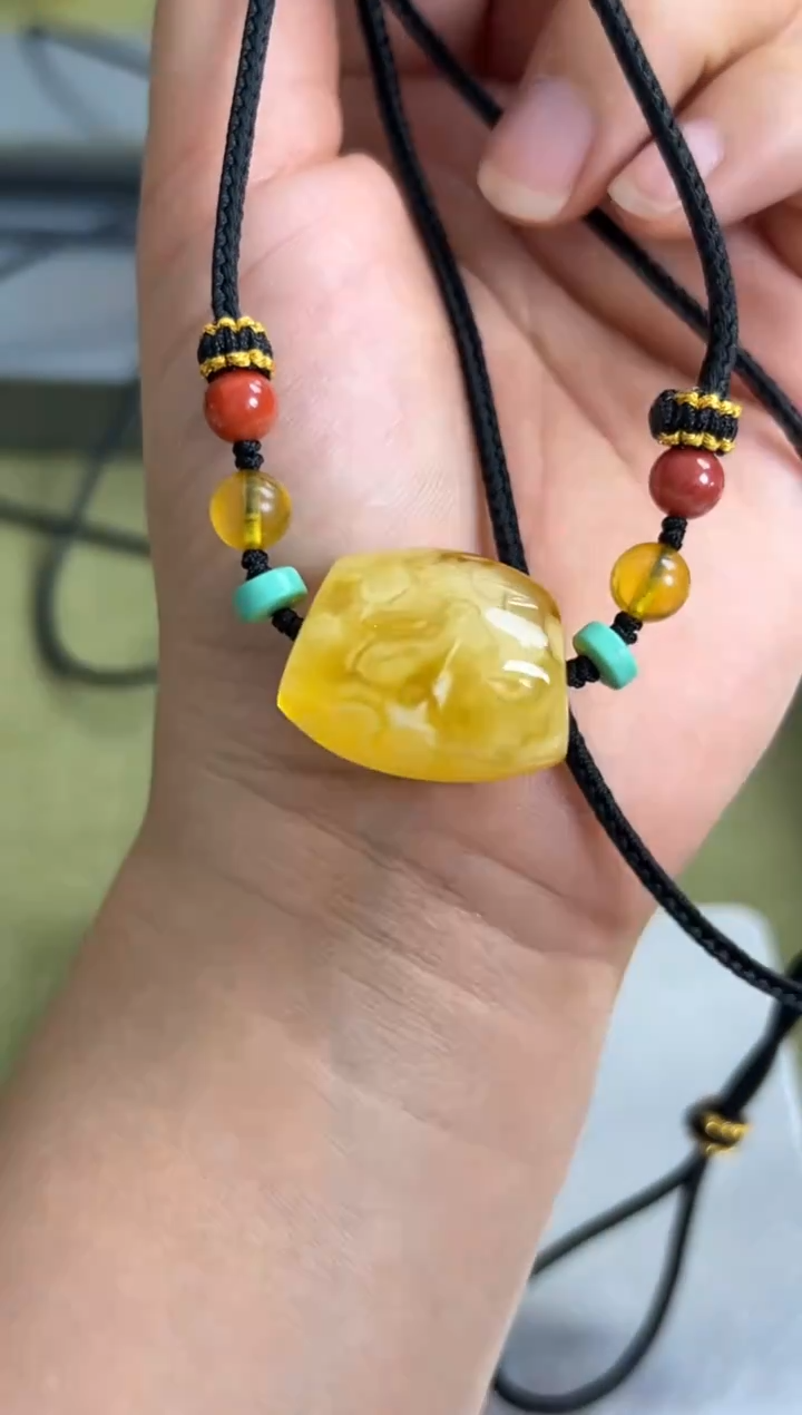 裸石琥珀未镶嵌琥珀蜜蜡吊坠