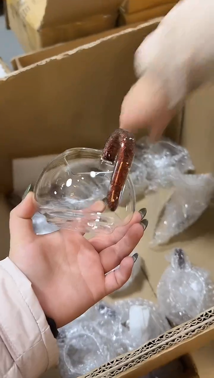 玫瑰金淡然公道杯