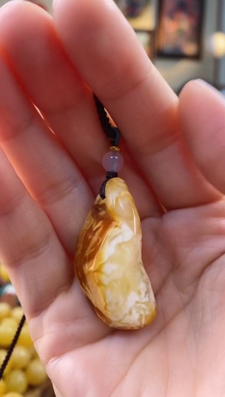 【闪购商品】琥珀颈饰未镶嵌吊坠