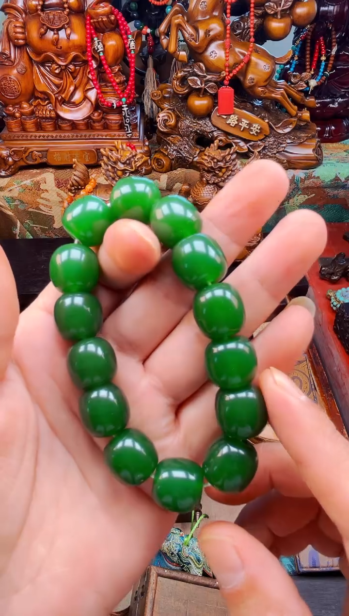 和田玉未镶嵌车挂安哥精品专属链接t32