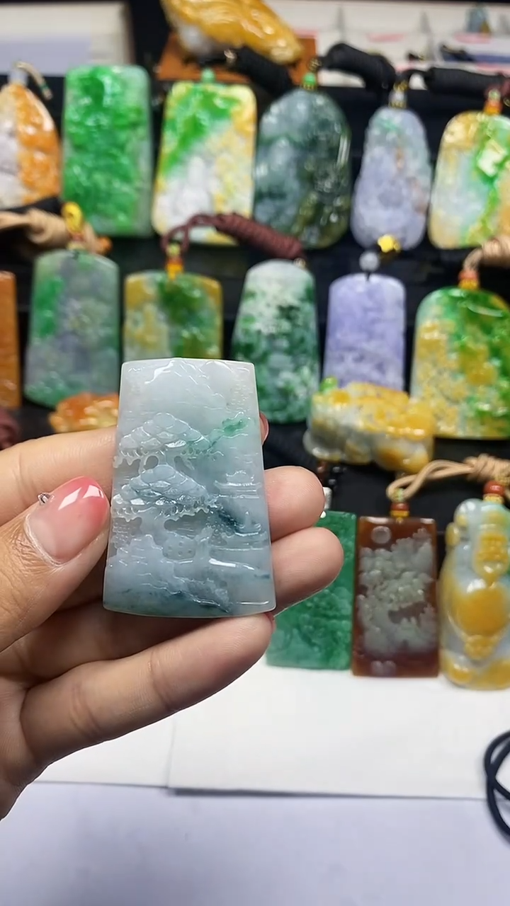 定制翡翠未镶嵌翡翠A货