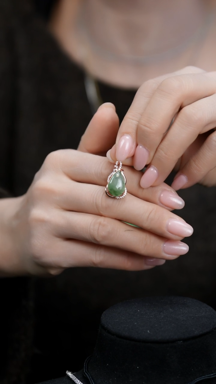 【闪购商品】翡翠颈饰银S925镶嵌颈饰