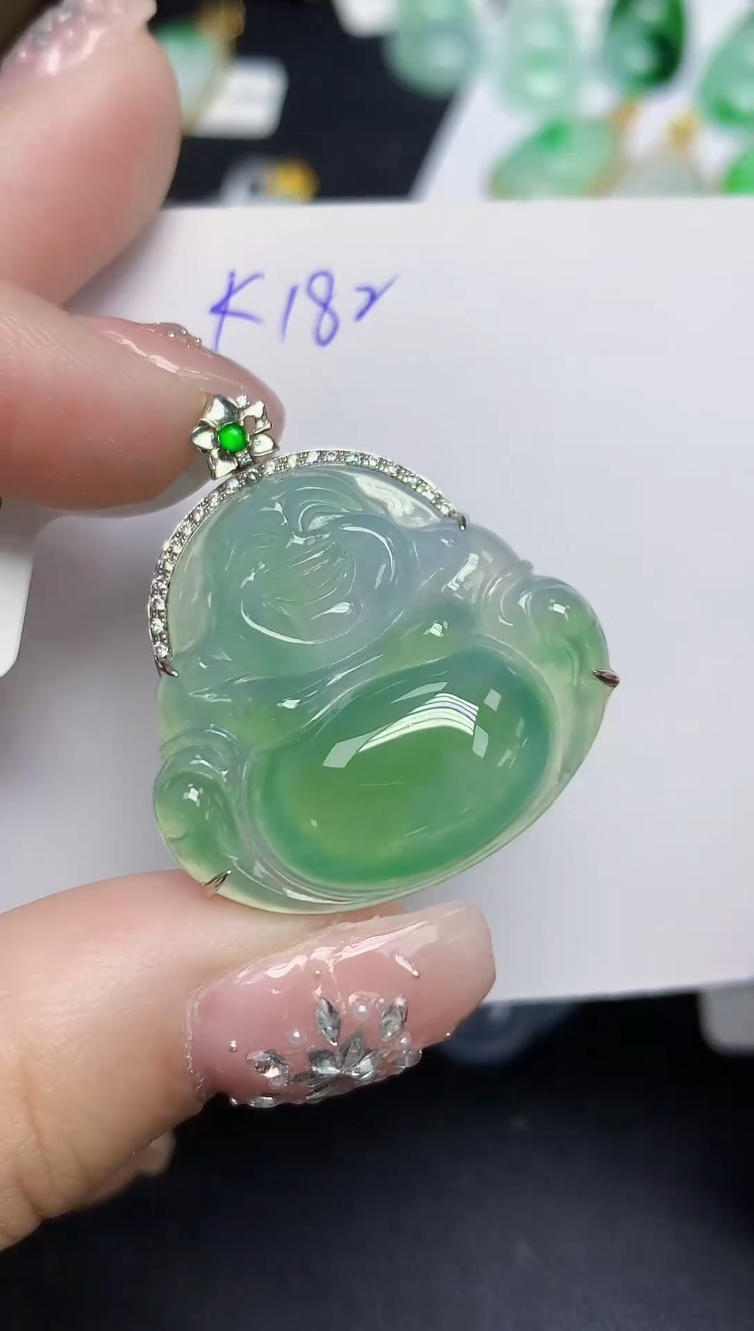 颈饰18K金镶嵌翡翠天然缅甸翡翠A货翡翠百元以上9元证书费自理