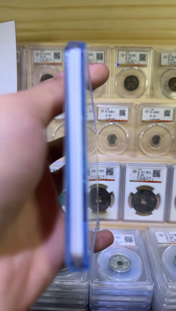 铜Q L B      福利   