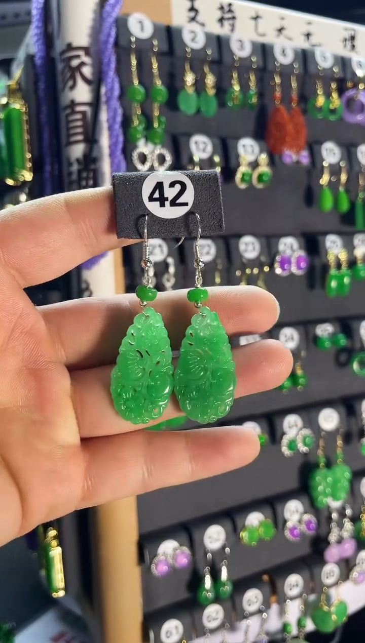 【闪购商品】翡翠耳饰银S925镶嵌老42..