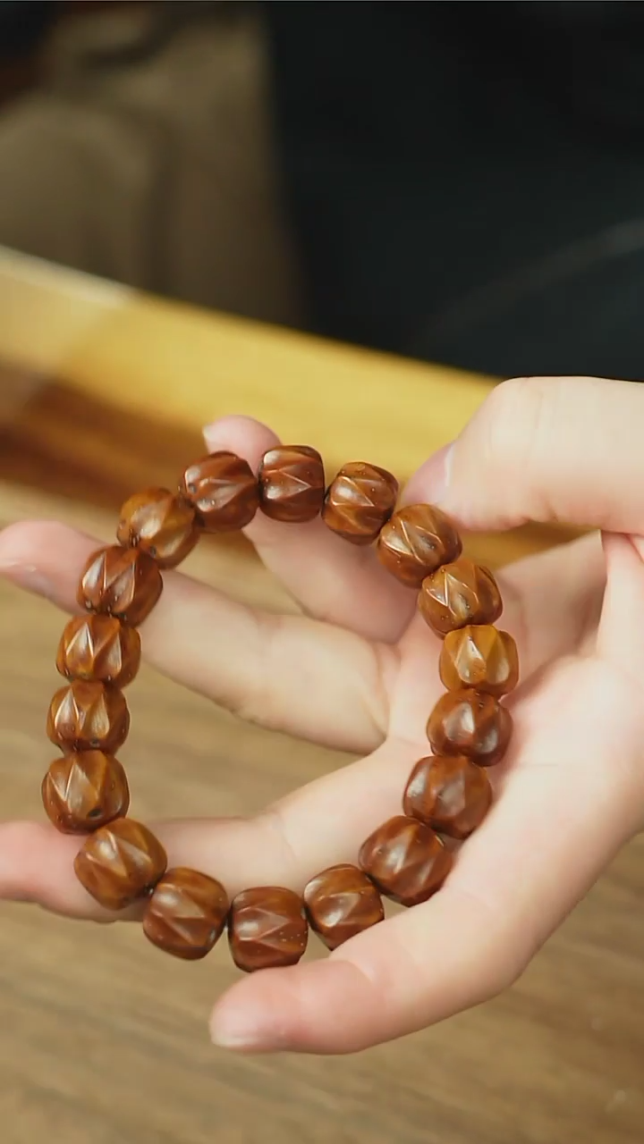 【闪购商品】紫金鼠手串半实心剑痕无相13+