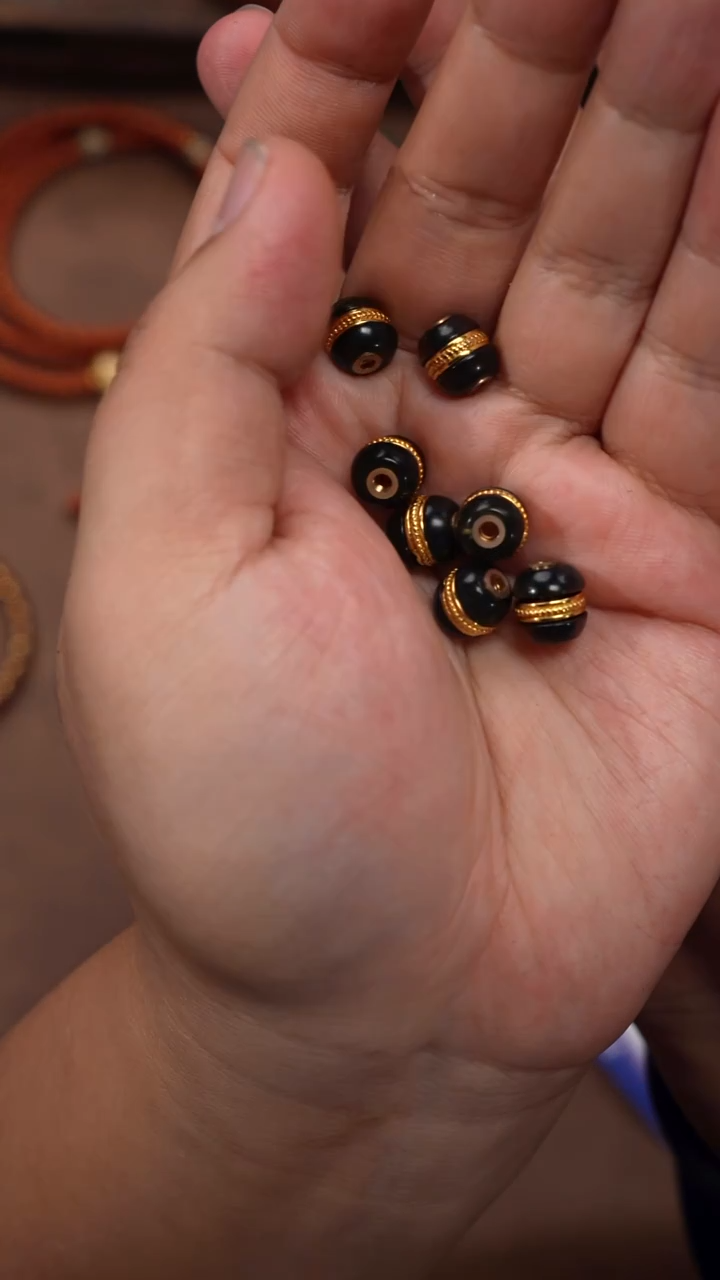 裸石蓝珀未镶嵌蓝珀配饰，多样性发货发其一