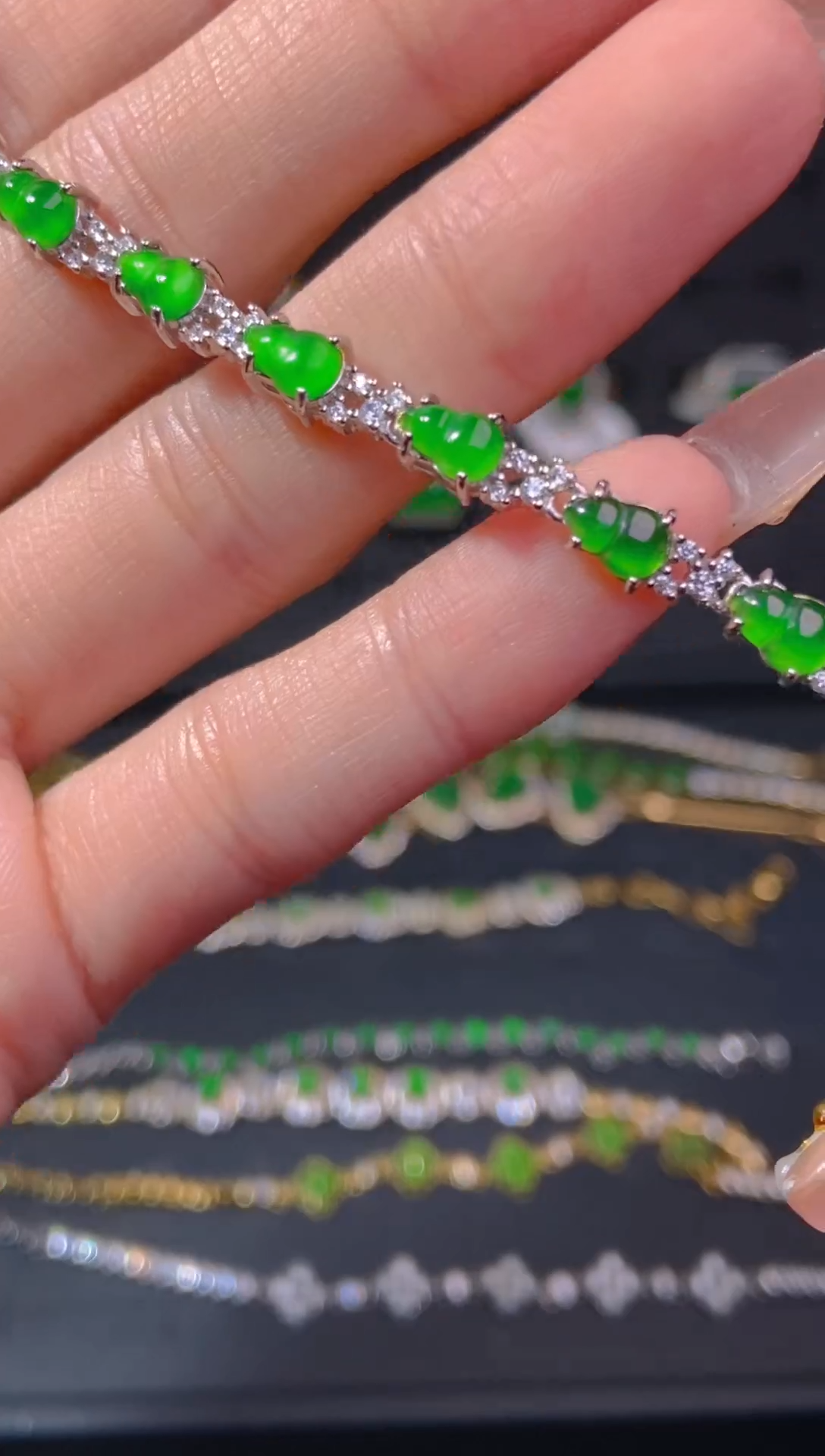 【闪购商品】翡翠手链未镶嵌天然翡翠A货132