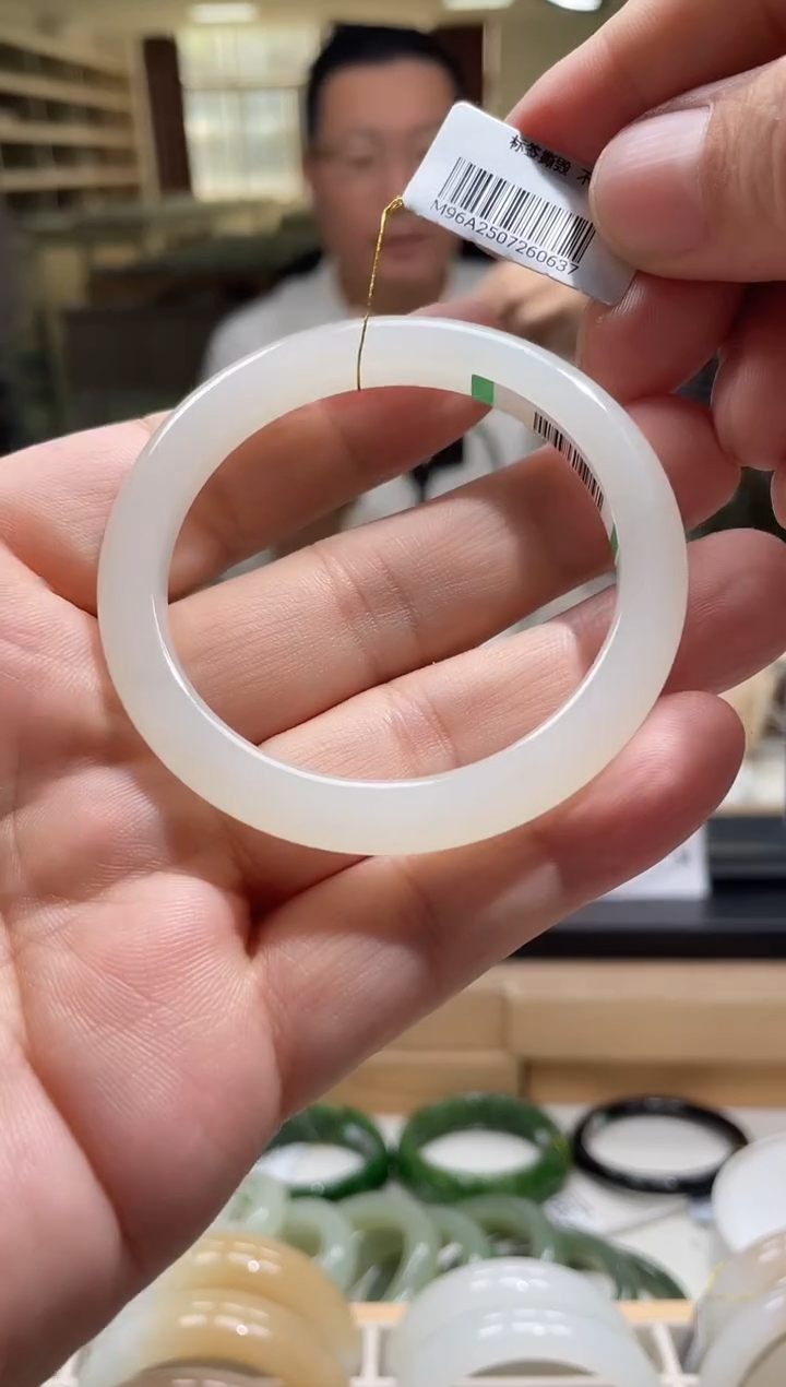 未镶嵌手镯和田玉52-53圈口 0637