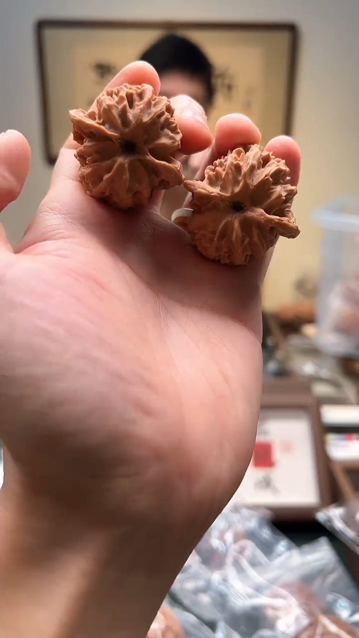把件文玩核桃40-41mm左右苹果园 1对 （随机发）