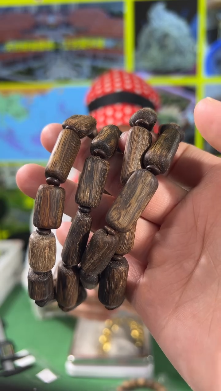 【闪购商品】沉香手串73号4条树心多样性发一