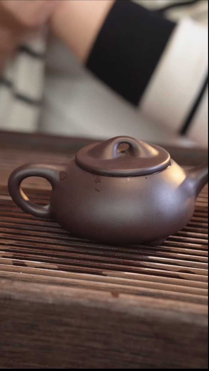 茶壶紫砂景舟石瓢 蓝莲花 半手工 210cc