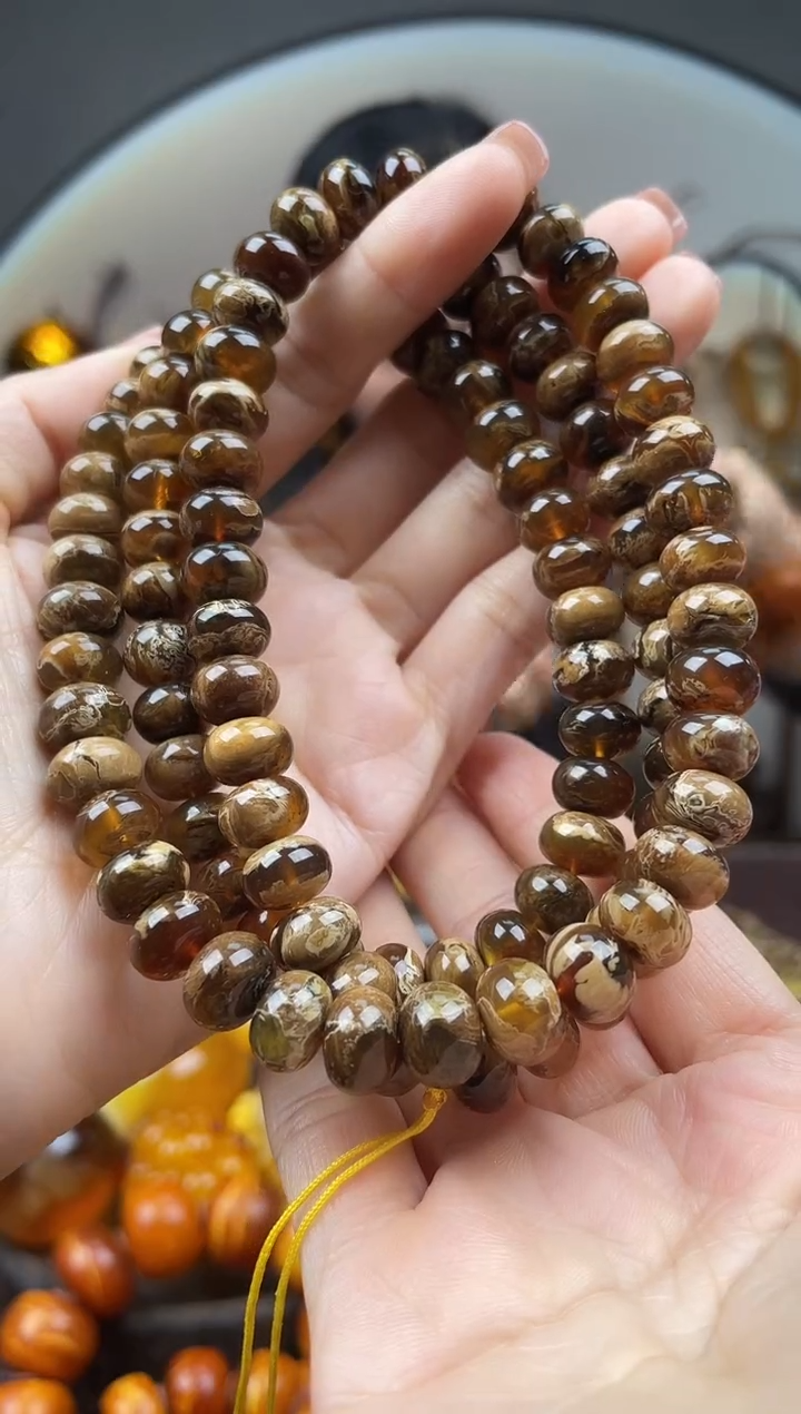 【闪购商品】琥珀裸石未镶嵌首饰 假1赔4 （多样性发货1件