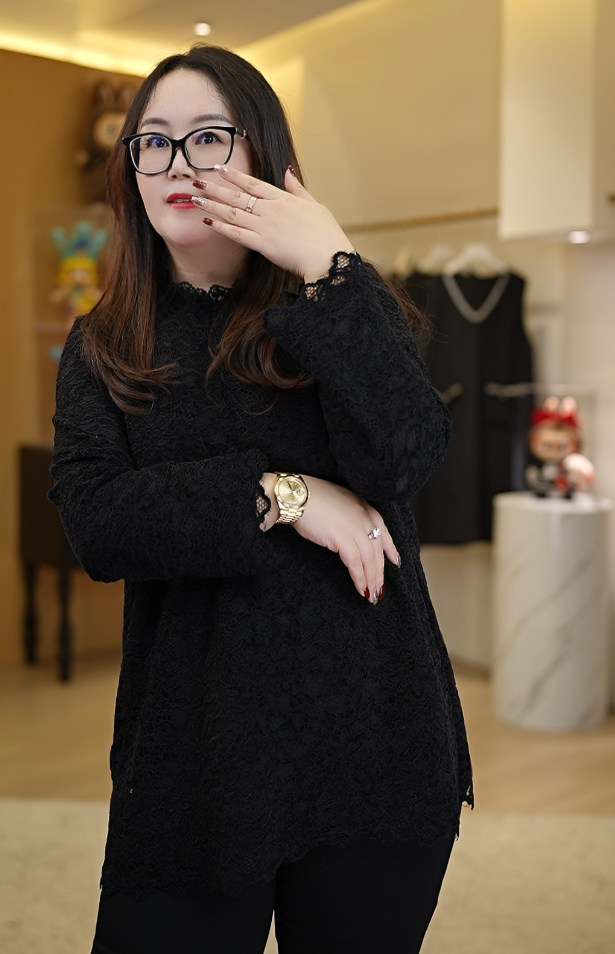 【深圳霞姐】冬款新品上新大码女装纯色蕾丝打底上衣