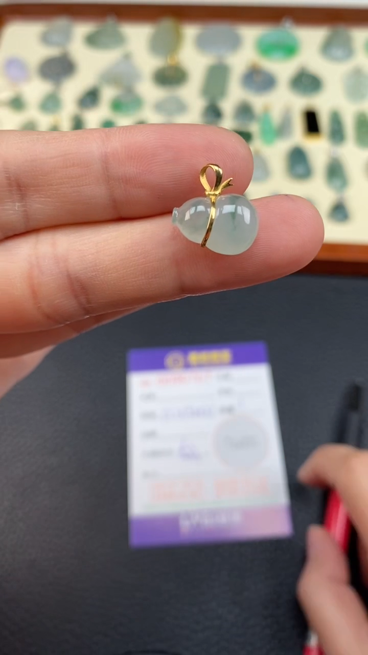 【闪购商品】翡翠颈饰18K金镶嵌天然A货翡翠
