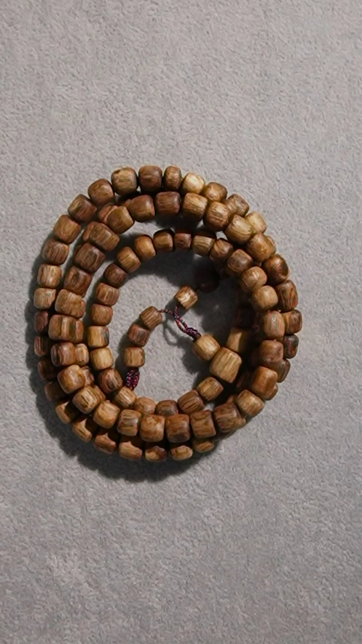 【闪购商品】沉香手串大掌柜莺歌绿奇楠沉香随型多圈