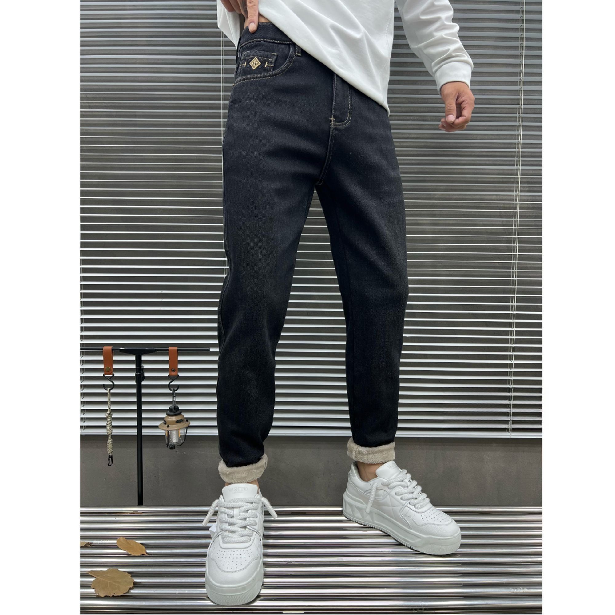 WAG“加厚一体绒”牛仔裤冬季新款小直筒保暖水洗时尚长裤-9896