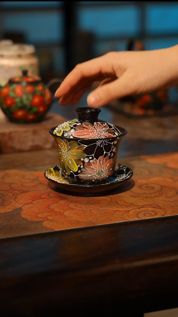 陶瓷景德镇高温釉下彩手工手绘款式