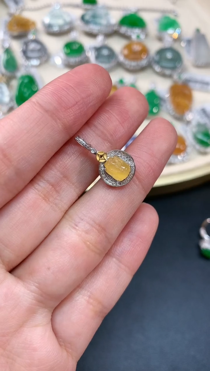 【闪购商品】翡翠吊坠(不含链)18K金镶嵌A36|2980