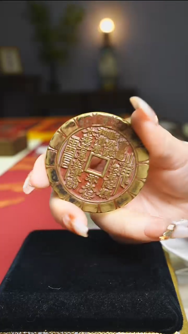 【闪购商品】铜元宝纹方孔山花5.4cm/2305