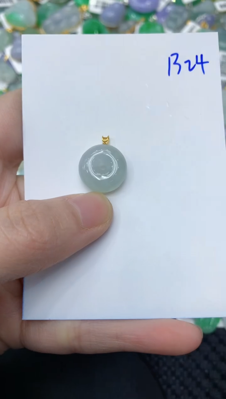 【闪购商品】翡翠颈饰18K金镶嵌111111111111