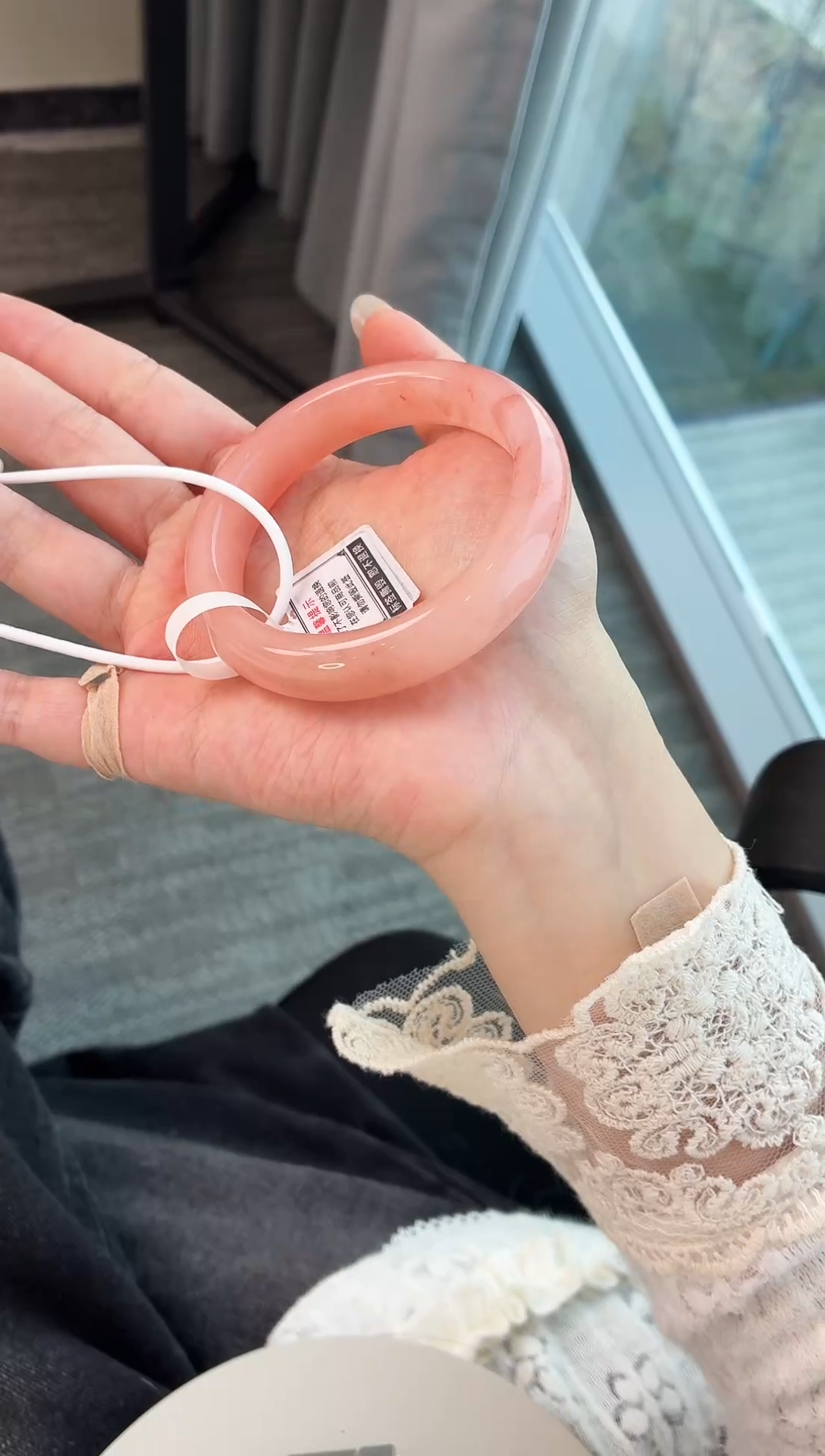 未镶嵌手镯石英质玉52.53