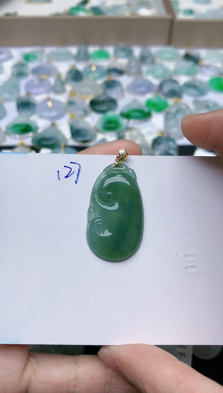 【闪购商品】翡翠颈饰18K金镶嵌天然翡翠A货    