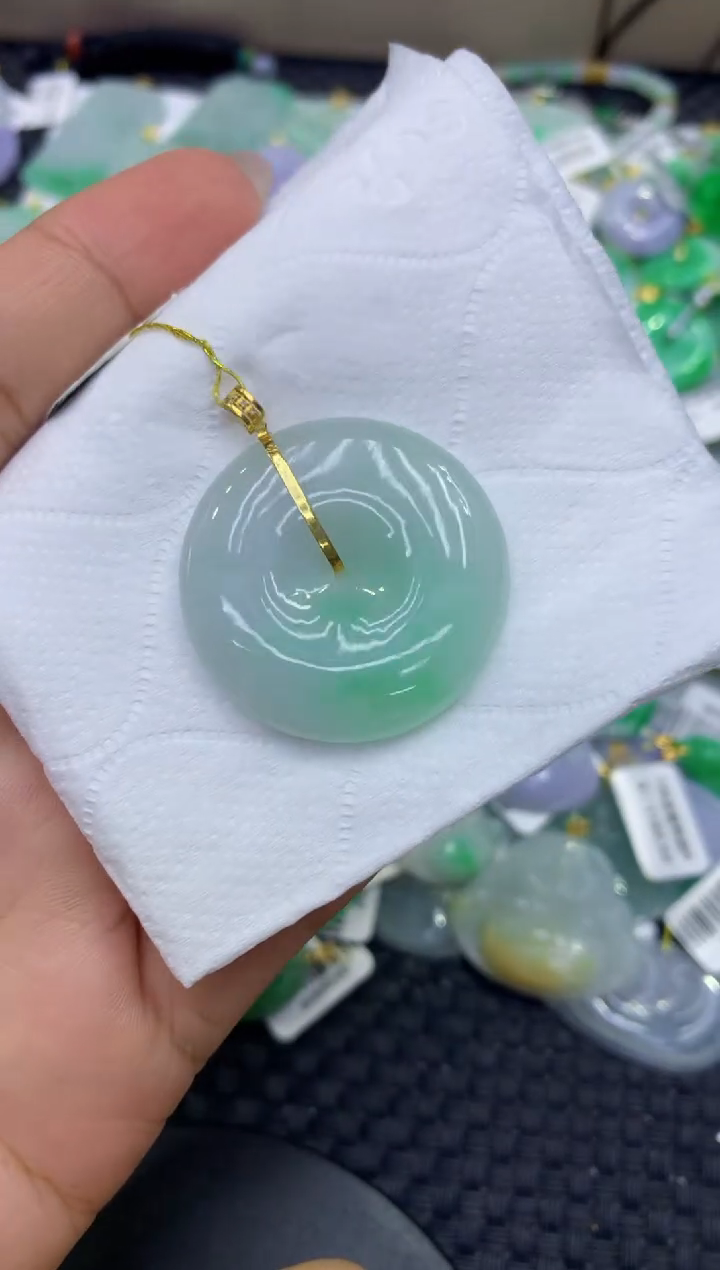 颈饰18K金镶嵌翡翠天然缅甸A货翡翠