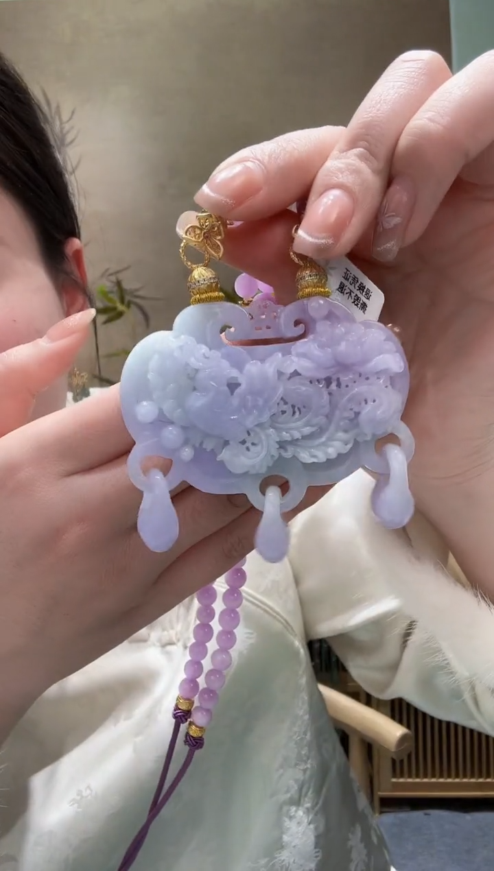 【闪购商品】翡翠颈饰未镶嵌吊坠