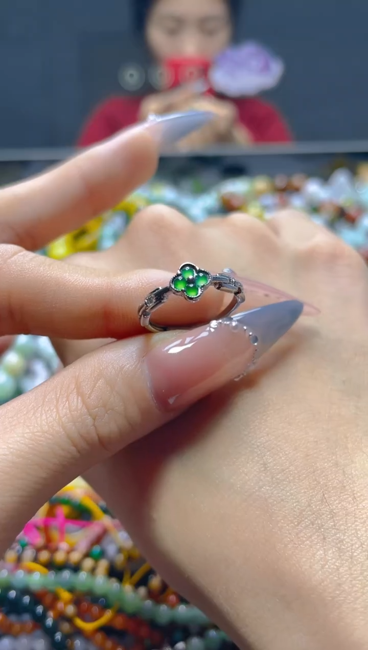 颈饰未镶嵌翡翠/Y/翡翠A货，一件也是批发价