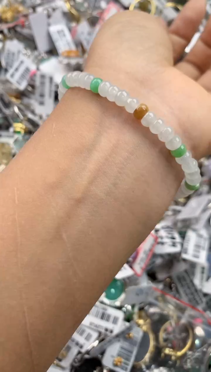未镶嵌戒指翡翠随机发货 介意勿拍