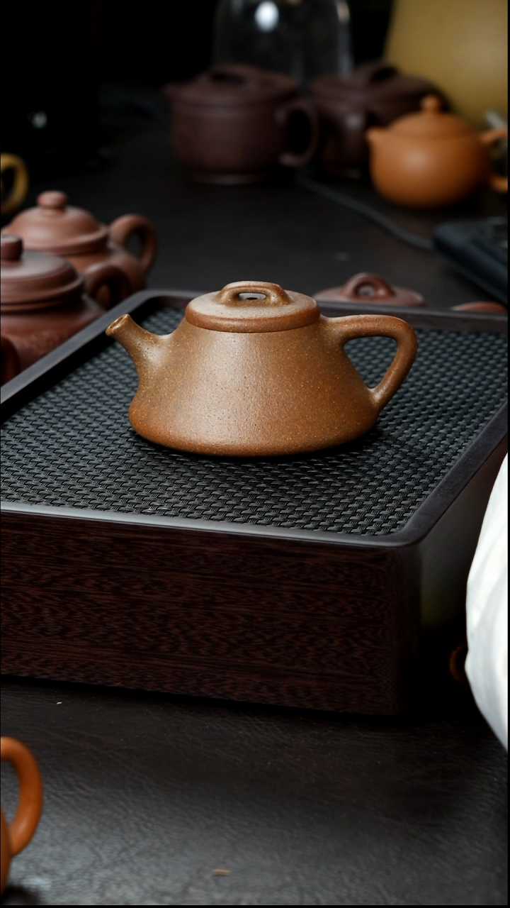 茶壶紫砂明矿启瓢半手150          全品