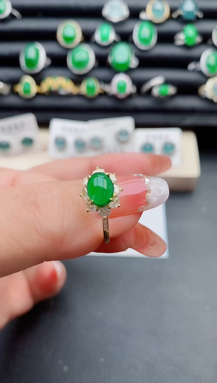 【闪购商品】翡翠戒指银S925镶嵌132131