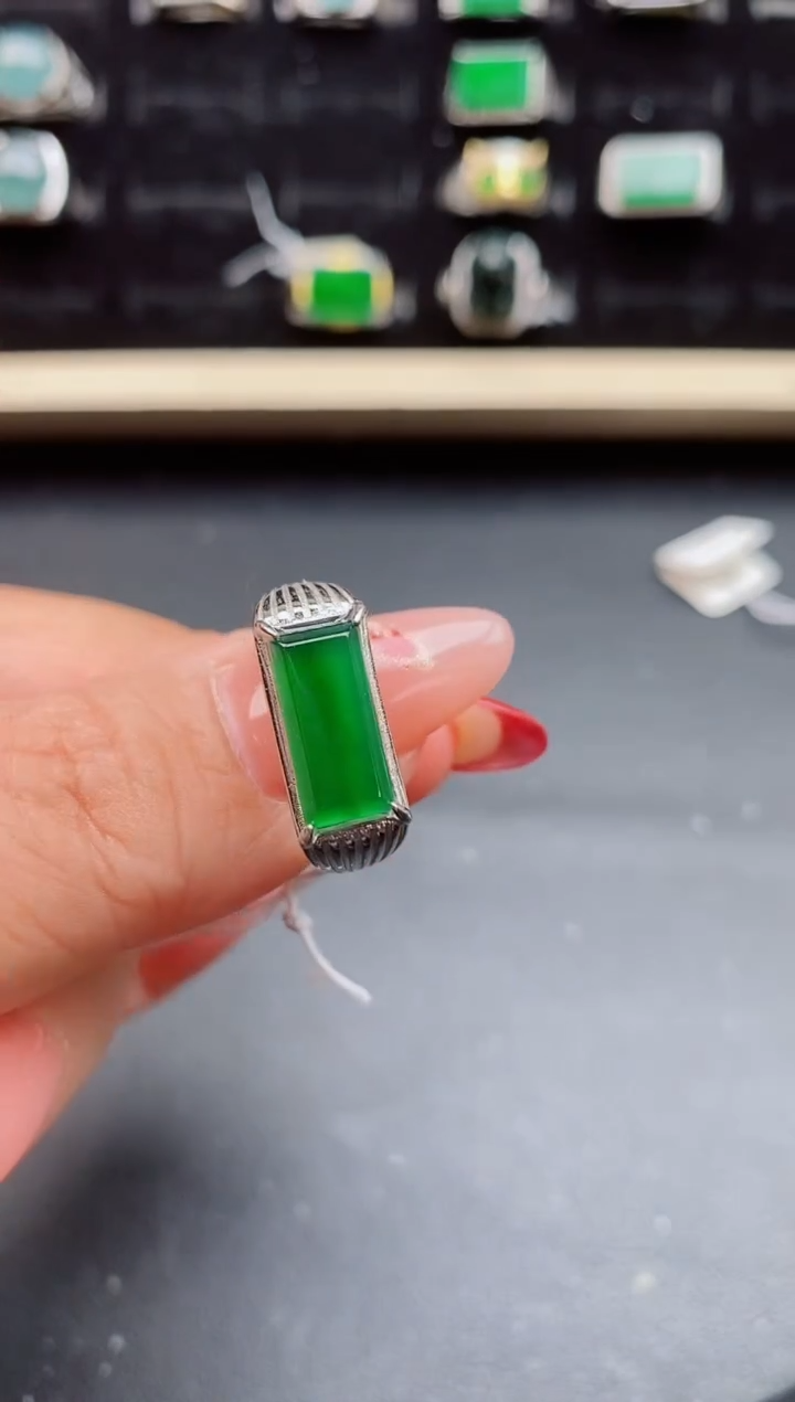 【闪购商品】翡翠戒指银S925镶嵌50858