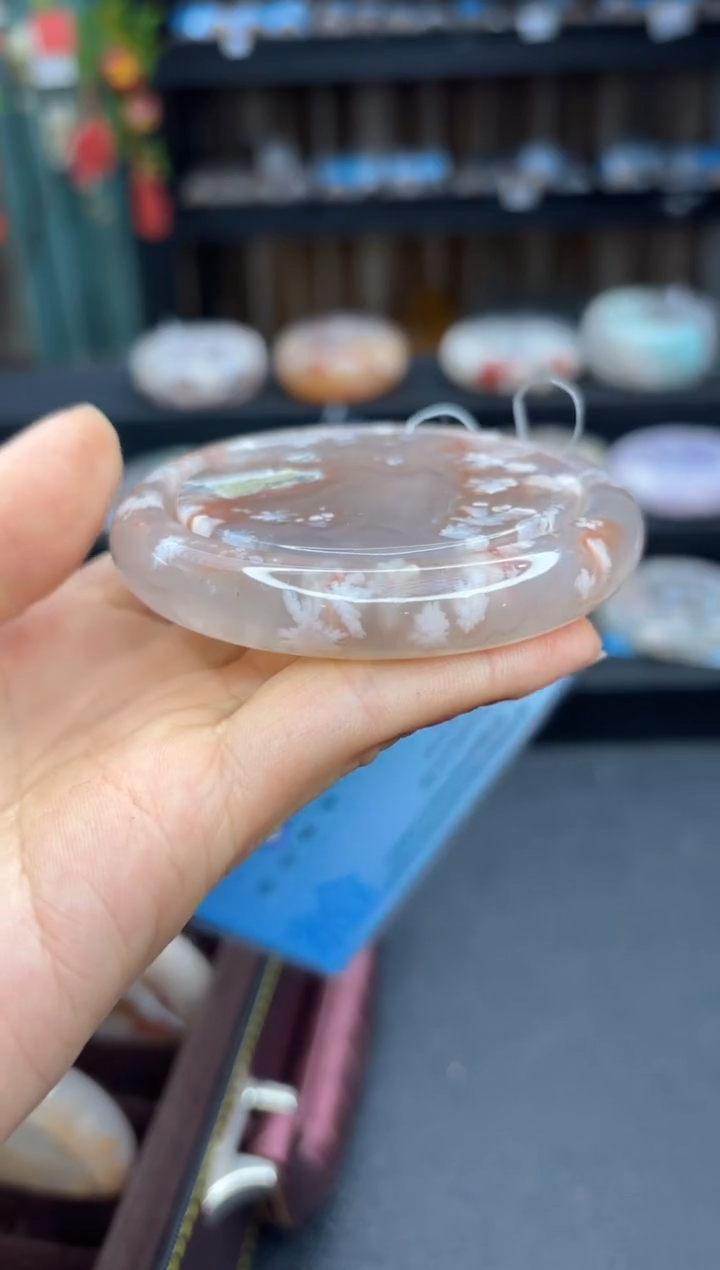 【闪购商品】石英质玉手镯未镶嵌2333（59圈赠送镯心）