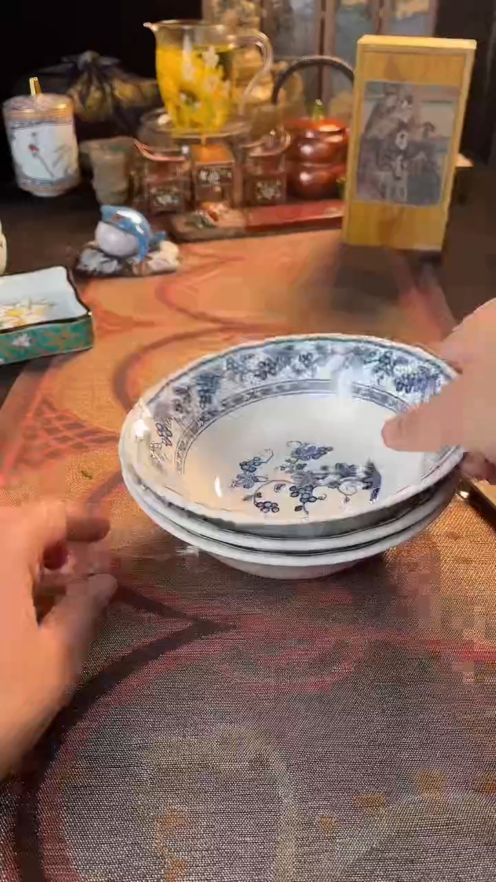 瓷片J****.散瓷默认微瑕，看清尺寸品相再拍