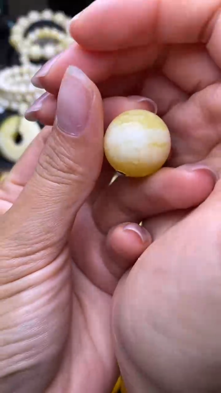 裸石琥珀未镶嵌葵.50