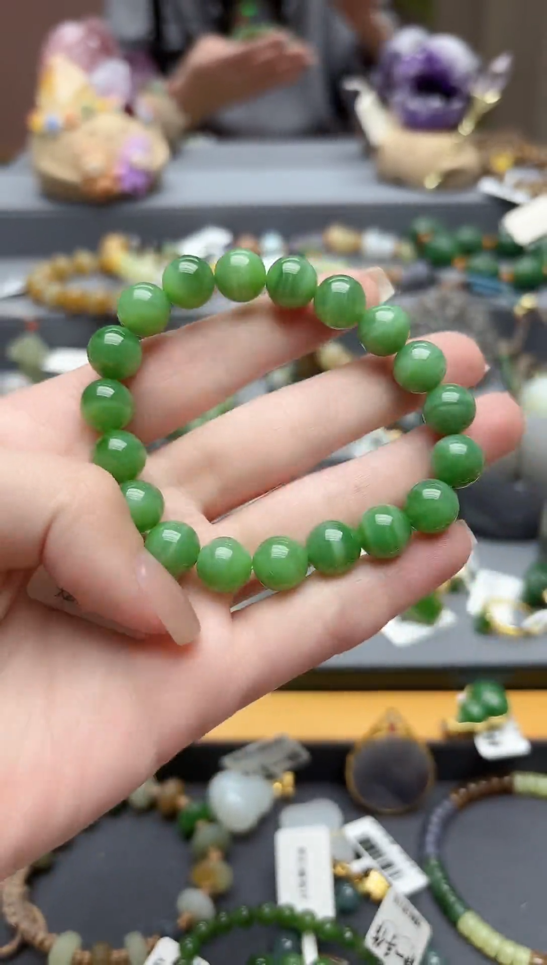 未镶嵌手串和田玉天然碧玉单圈手串