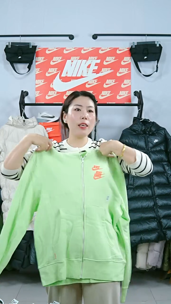 1121闪购编码运动衣以直播间过品为准尺码L