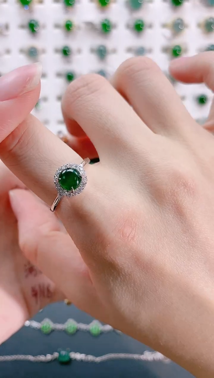 【闪购商品】翡翠戒指银S925镶嵌天然翡翠