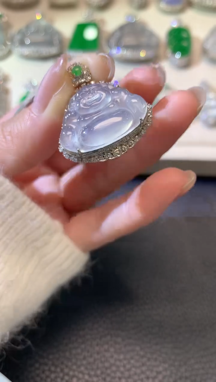 【闪购商品】翡翠吊坠(不含链)18K金镶嵌C1