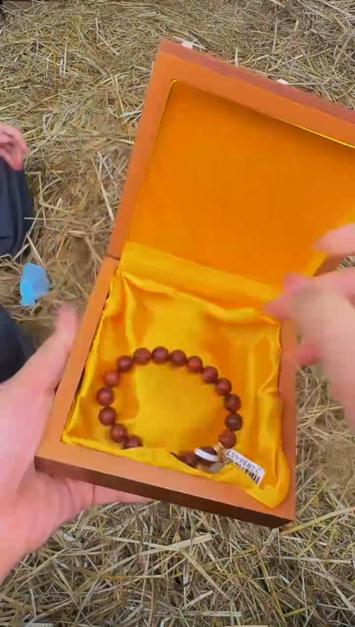 手串戈月甄选闪购精品手串无礼盒